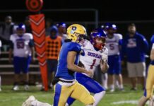 Bears Maul Trojans